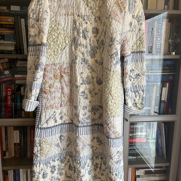 Handmade Quilt Coat - Picture 2 of 3